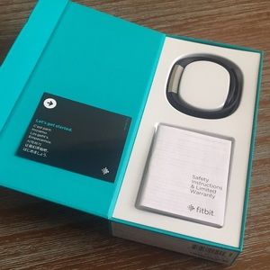 NWOT FITBIT ALTA + Bonus Blue Band!